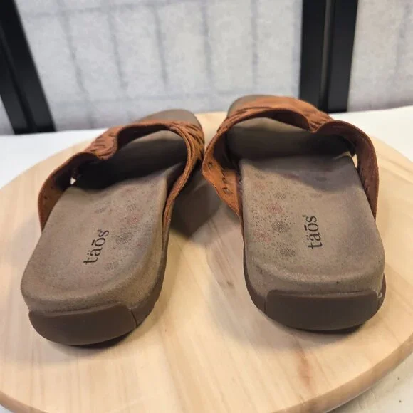Taos Guru Cognac Leather Woven Slip On Sandals Women US 11 - Picture 8 of 14